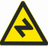 这个标志是何含义？A.连续弯路B.反向弯路C.急转弯路D.N型弯路这个标志是何含义？A.连续弯路B.