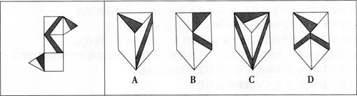左边给定的是纸盒外表面的展开图，右边哪一项能由它折叠而成？A.B.C.D左边给定的是纸盒外表面的展开