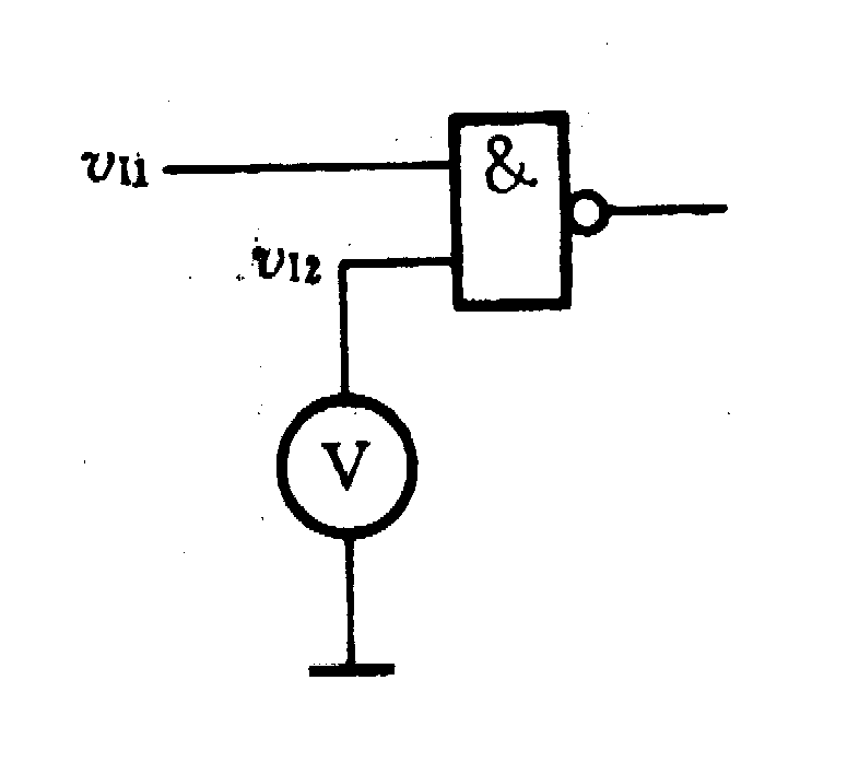 v i1接0.2 V的情况下，用万用电表测量图2.1的v i2端得到的电压为（）？图中的与非门为74